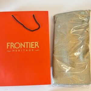 NEW Women’s Frontier Heritage Gold Indian Saree Scarf